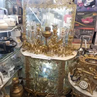 آئینه وکنسول باشمعدان برنزدرجه یک|مبلمان خانگی و میز عسلی|تهران, نیروی هوایی (پیروزی)|دیوار