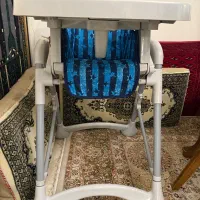صندلی غذای کودک در حد نو