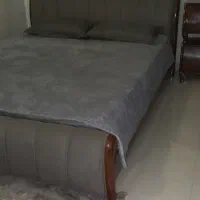 تخت دونفره