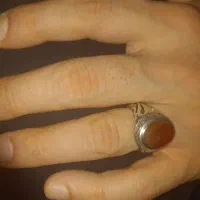 انگشتر عقیق کار دست با نگین های ریز.فوری فروشی|جواهرات|تهران, اتابک|دیوار