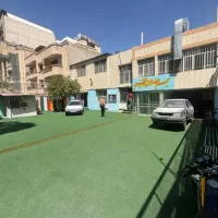 ۶۰۰ متر/دربست/چهارباغ بالا/مناسب مدارس و کلینیک|اجارهٔ خانه و ویلا|اصفهان, سعادت‌آباد|دیوار