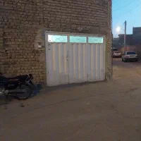 منزل زیرزمین گلخانه ای ۱۲۰ متری دو خواب