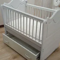 تخت نوزاد ننی دار