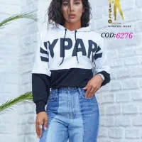 فروشنده خانم