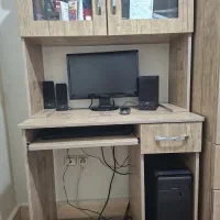 میز کامپیوتر