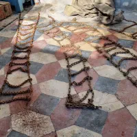 فروش فوری زنجیر چرخ برای بنز خاور ایسوز و الوندغیر|قطعات یدکی و لوازم جانبی|شیراز, زرهی|دیوار