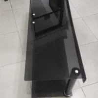 میز وسط شیشه ای