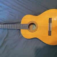 گیتار یاماها c70