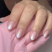 کاشت ناخن فقط ۳۵۰ هزار تومان همراه لاکژل|خدمات آرایشگری و زیبایی|اصفهان, ملک‌شهر|دیوار