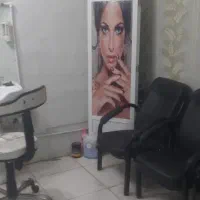 فروش فوری زیر قیمت امروز عصر  ساعت ۸ هستم|آرایشگاه و سالن‌های زیبایی|اهواز, کوروش|دیوار