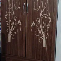 کمد لباس تمیز سالم