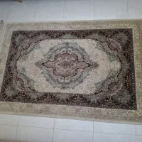 فروش فوری یک عدد فرش 4متری کاملا سالم 1000 شانه