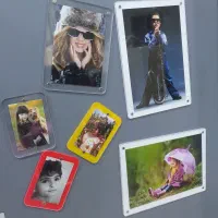 چاپ و حکاکی لیزری عکس و مگنت یخچالی