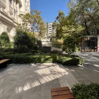 استخدام نیروی خدماتی