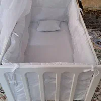 تخت کنار مادر گهواره دار|تخت و سرویس خواب|سراب, |دیوار