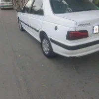 پژوپارس سفید