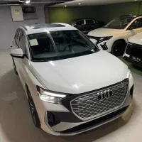 Audi Q4 2025 تحویل روز فولترین نسخه داخلی برقی