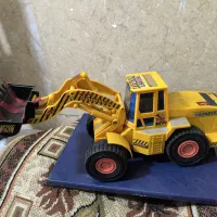 اسباب بازی و ماکت سرباز و کله قندی