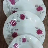 سرویس و دو عدد دیس شیشه ای نو