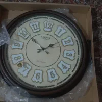 ساعت دیواری