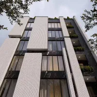 اجاره تجاری 200 و 70 متری انجیره