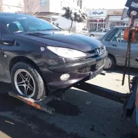 امداد خودرو و یدک کش شبانه روزی با قیمت مناسب .