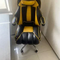 صندلی گیمینگ چرخدار