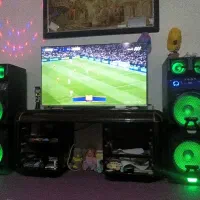 تلویزیون هوشمند به همراه باند