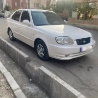 هیوندا ورنا بی رنگ کم کار استثنائی