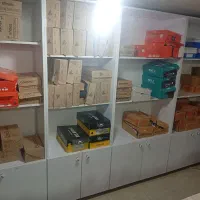 فروش تمام کفش و کتونی مغازه|عمده‌فروشی|شیراز, اصلاح‌نژاد|دیوار