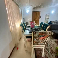 فروش یکدست مبل به همراه میز نهار خوری و کنسول