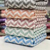 حوله استخری و تن پوش و حمام و حوله دستی در طرح ...