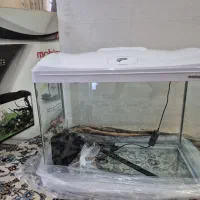 فروش آکواریوم و کلی وسیله و متعلقات آن
