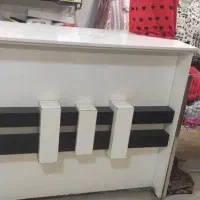 میز کامپیوتر و پیشخوان|میز تحریر و کامپیوتر|اصفهان, رکن الدوله شرقی|دیوار