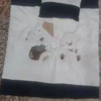 بالشت و پتو مخمل