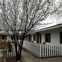 باغ استخر اب گرم جکوزی ۵خوابه (دارای مجوز گردشگری)|اجارهٔ کوتاهمدت ویلا و باغ|همایجان, |دیوار