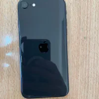 آیفون se 2020 فوق العاده تمیز