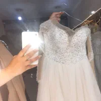 فروش ۴ دست لباس عروس