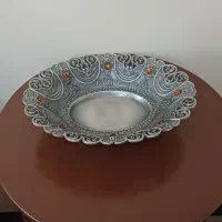 ظرف پیوتری نگین دار