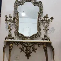 آینه شمعدان و میز