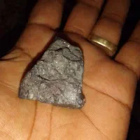 سنگ قیمتی شایدشهاب سنگ|کلکسیون اشیاء عتیقه|میناب, |دیوار