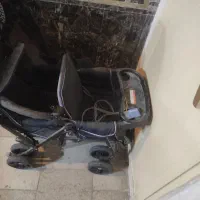 کالسکه دوقلویی