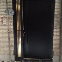 جوشکاری نصب پی وی سی