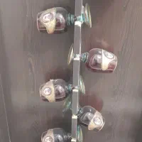 کمد چوبی به همراه پیک وجام چراغ شاه عباسی|بوفه، ویترین، کنسول|تهران, مینای شمالی (مخبر)|دیوار