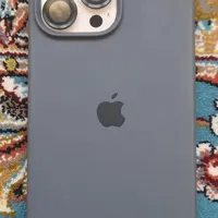 اپل iPhone 16 Pro Max با حافظهٔ ۵۱۲ گیگابایت