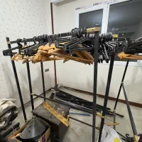 رگال لباس فلزی کاملا نو|بندرخت و رخت‌آویز|تهران, شهرآرا|دیوار