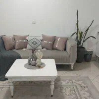 مبل و میز ناهارخوری