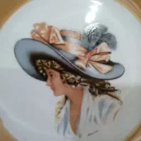 بشقاب دکوری ژاپن با لیوان مجلس حافظ