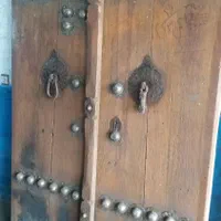 درب چوبی قدیمی|کلکسیون اشیاء عتیقه|اصفهان, آبشار|دیوار