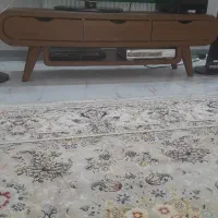 میز تلوزیون سالم بدون عیب